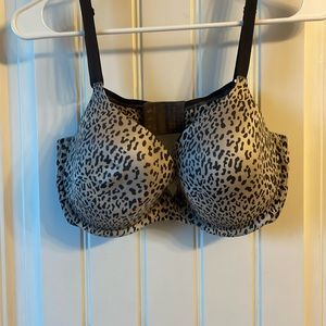 Victoria Secret Lined Demi Bra Size:36DD Size 36DD